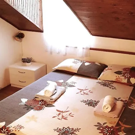 Apartment House Marija In Old Town